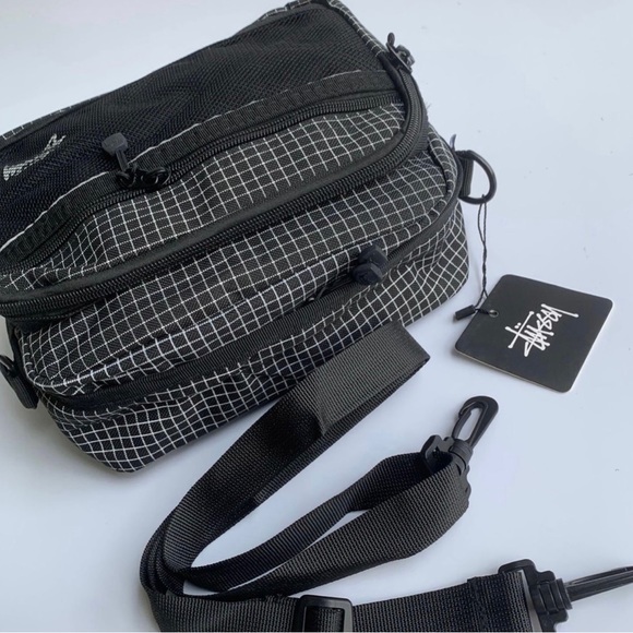 Stussy Ripstop crossbody shoulder Bag NWT (Black) - Picture 6 of 6